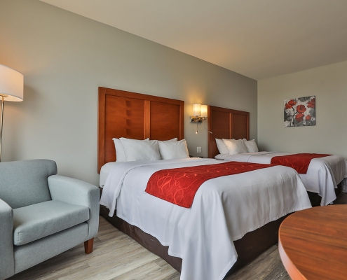 chambre classique lit comfort inn & suites saint-jérôme